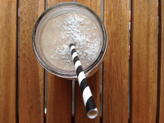 Tahini and Date Coconut Smoothie Recipe