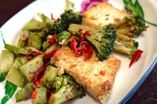Recipe BBQ Tofu Salad Bowls — Salad Recipes